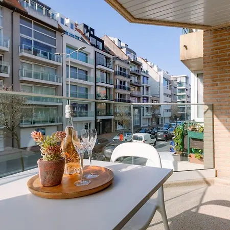 Huswell - For 4 Near The Coast And Knokke-Heist
